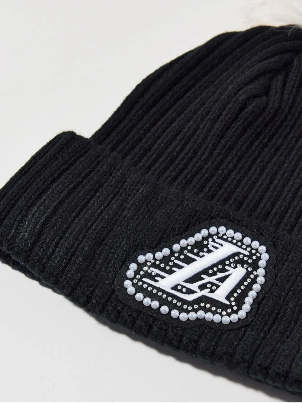 Lakers Black Knit Pom Beanie with White Pom